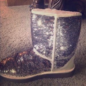 Sparkle ugg boots